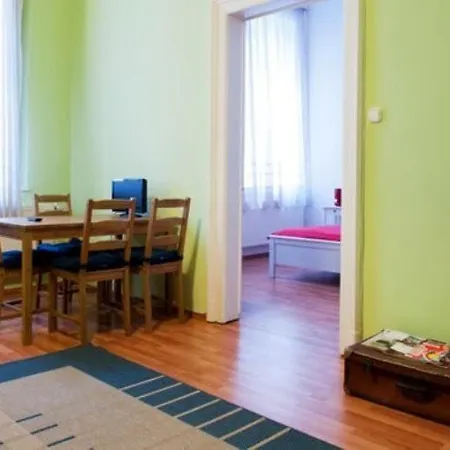 شقة Arpa Flat Embassy *
